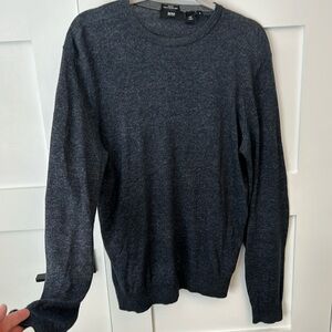 Hugo Boss light sweater